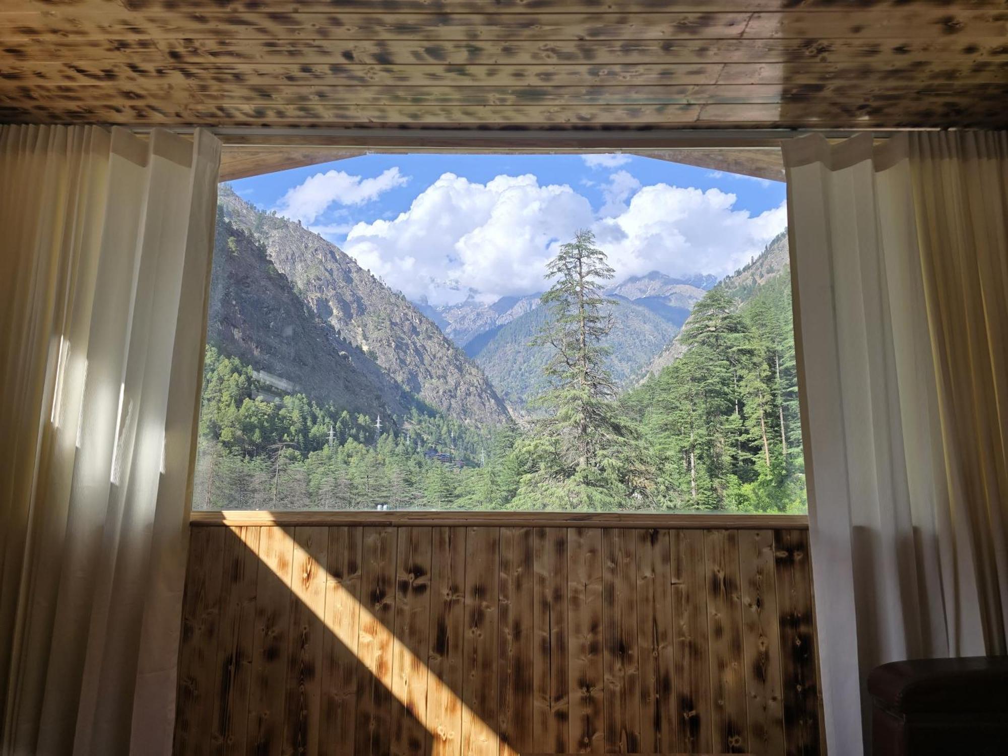 The Hillside Hotel Kasol Exterior foto